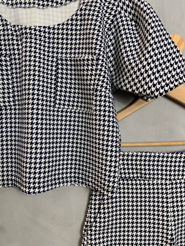 Conjunto Cropped e Shorts Pied de Poule - Image 2
