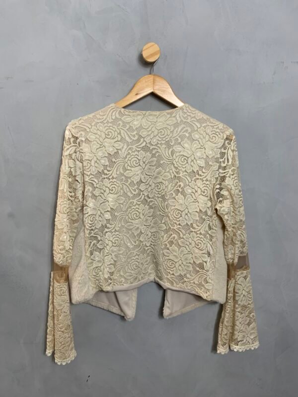 Casaco Off White Pelinhos - Image 3