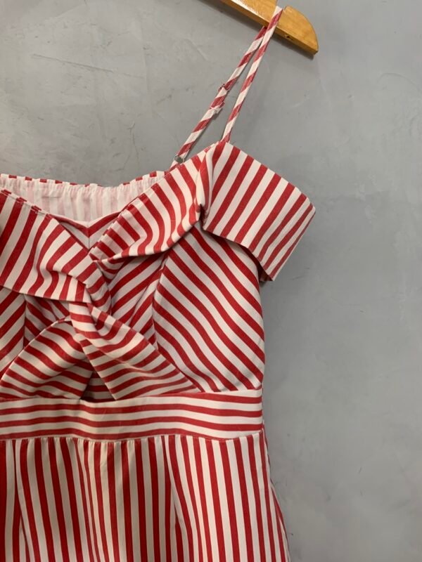 Vestido Listrado de Vermelho e Branco - Image 2
