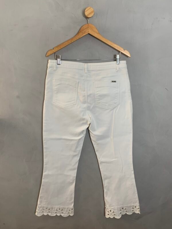 Calça Branca Zara com Detalhe - Image 4