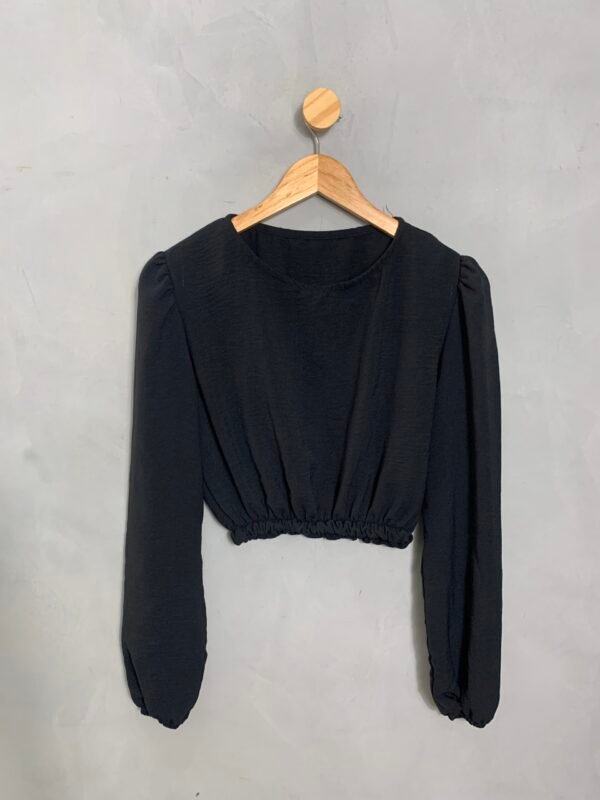 Cropped Preto Manga Longa