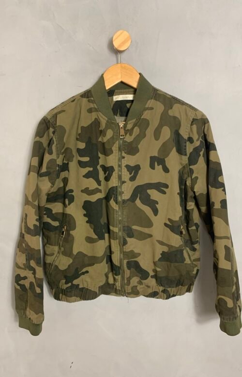 Jaqueta Bomber Camuflada