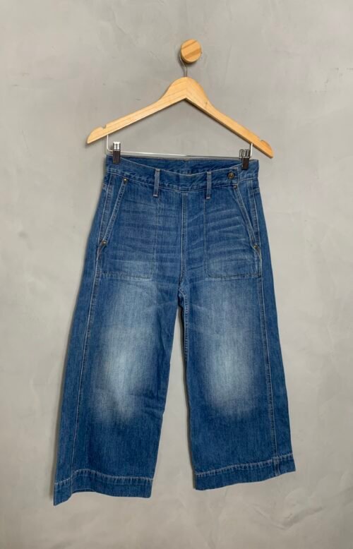 Calça Pantacourt Jeans Levi's