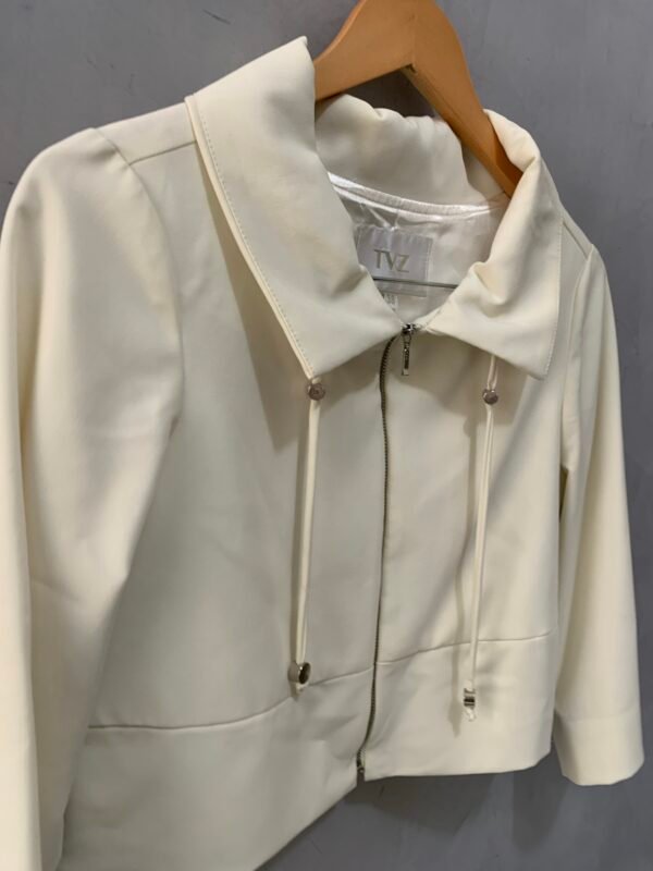 Casaquinho Off White TVZ - Image 2