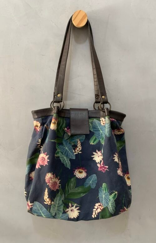 Bolsa em Tecido Floral