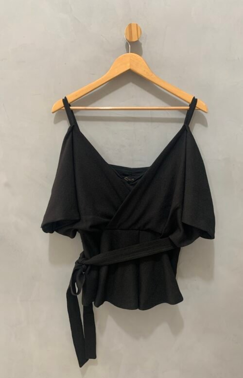 Blusa Preta Amarração Skazi