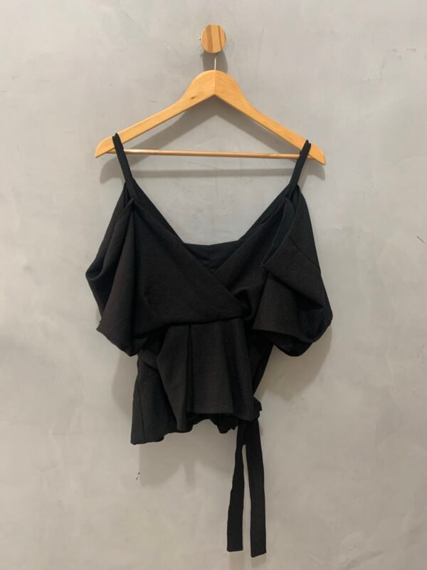Blusa Preta Amarração Skazi - Image 4